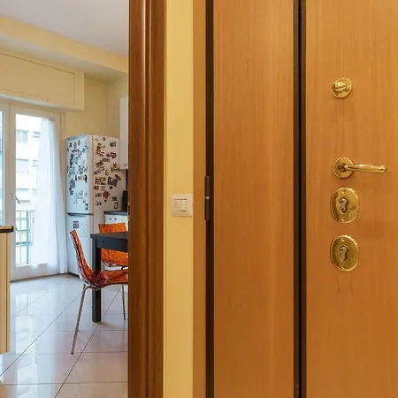 Lovely Flat Marconi District Roma